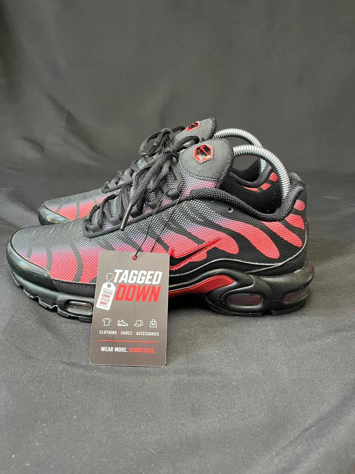 Nike Air Max Plus TN Black Red Reflective