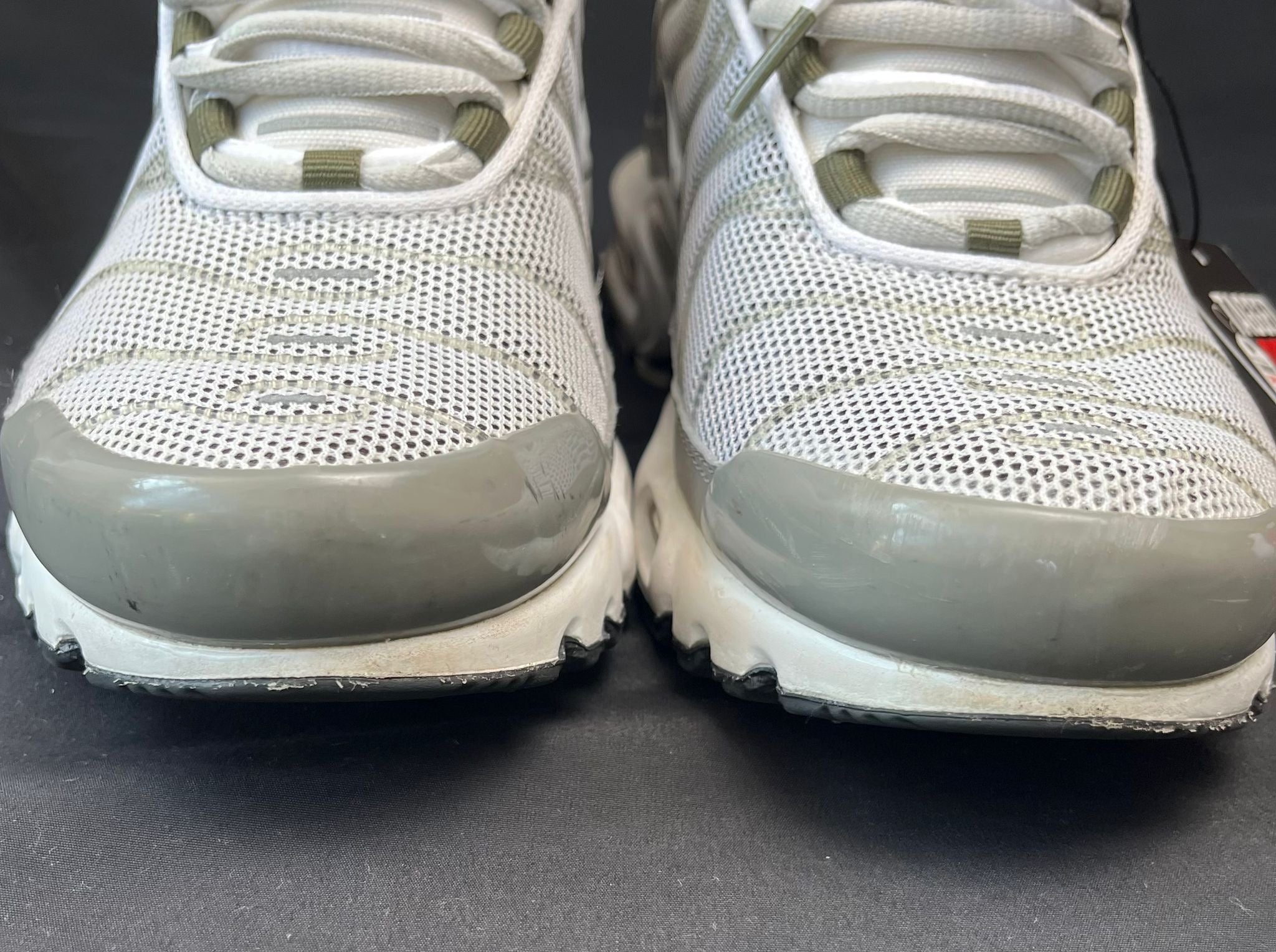 Nike Air Max Plus Light Grey Green