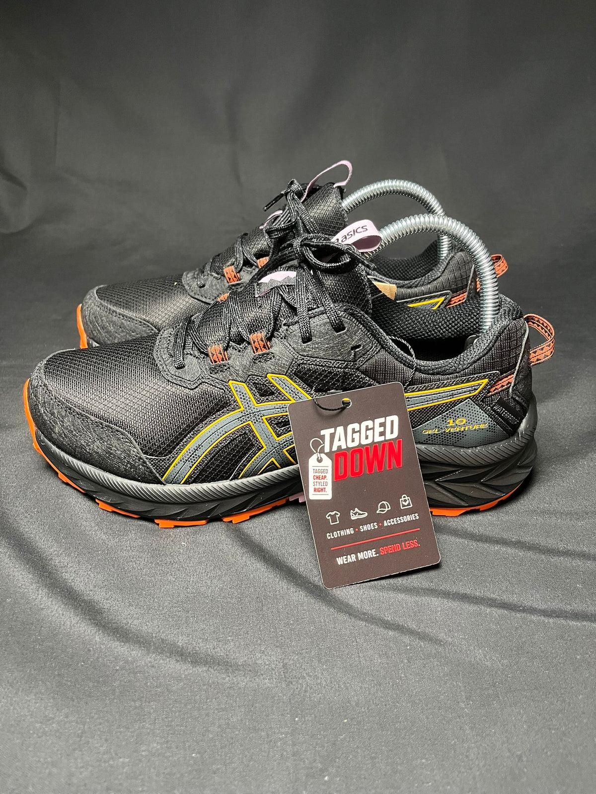 ASICS Venture