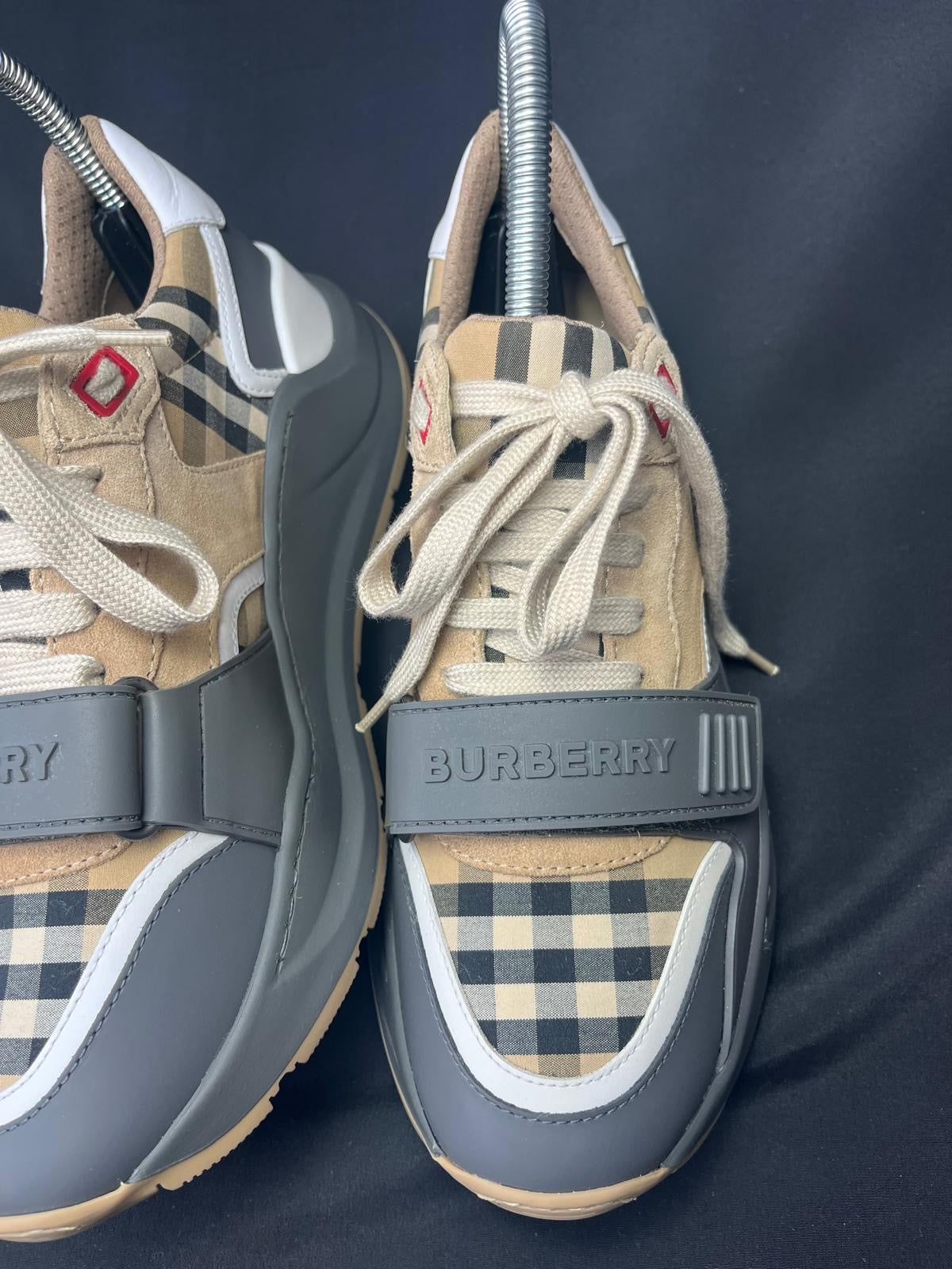 Women’s Burberry Vintage Check Leather Trainers – Grey/Beige