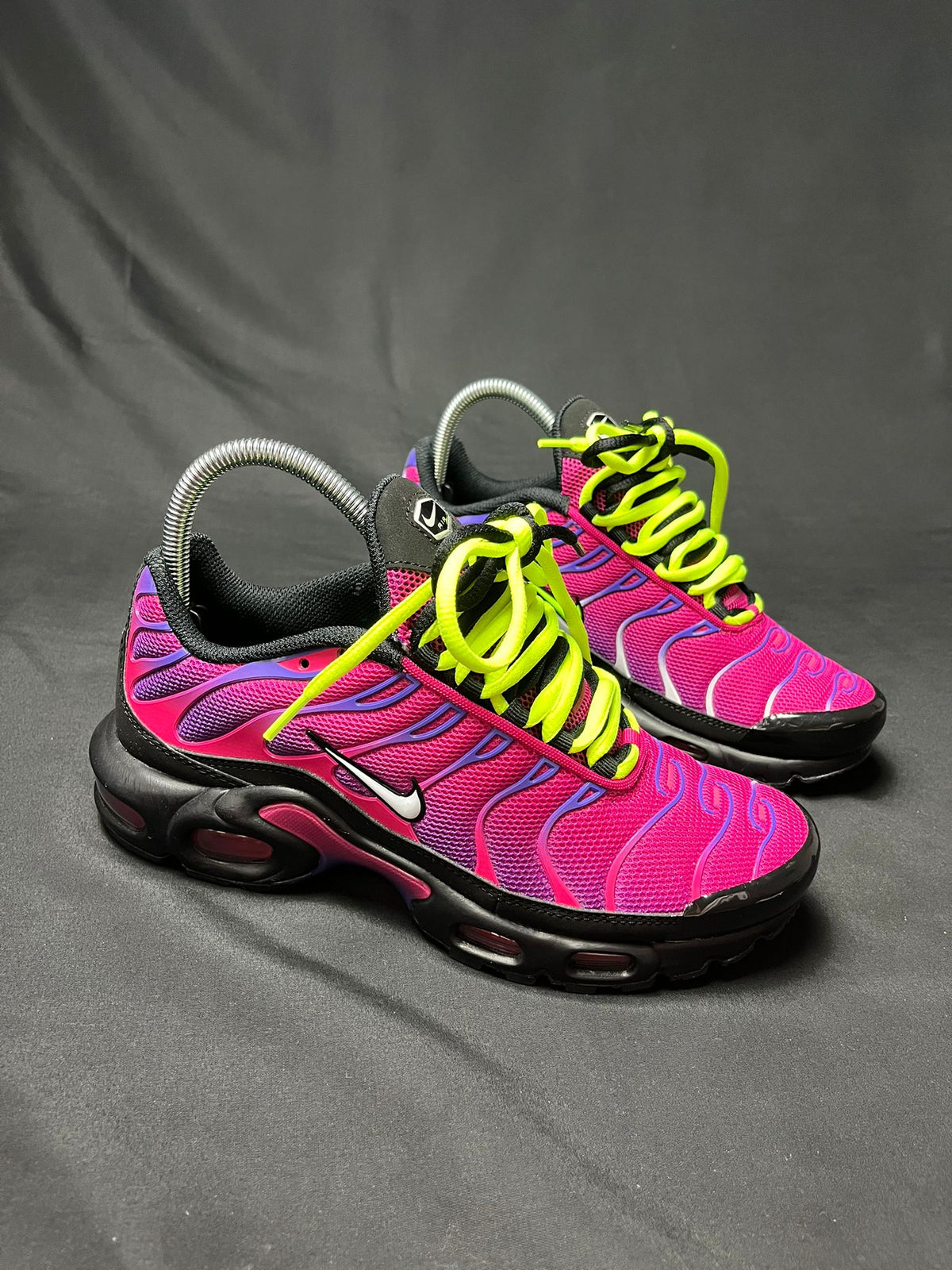 Nike Air Max Plus TN Hyper Pink Purple Volt
