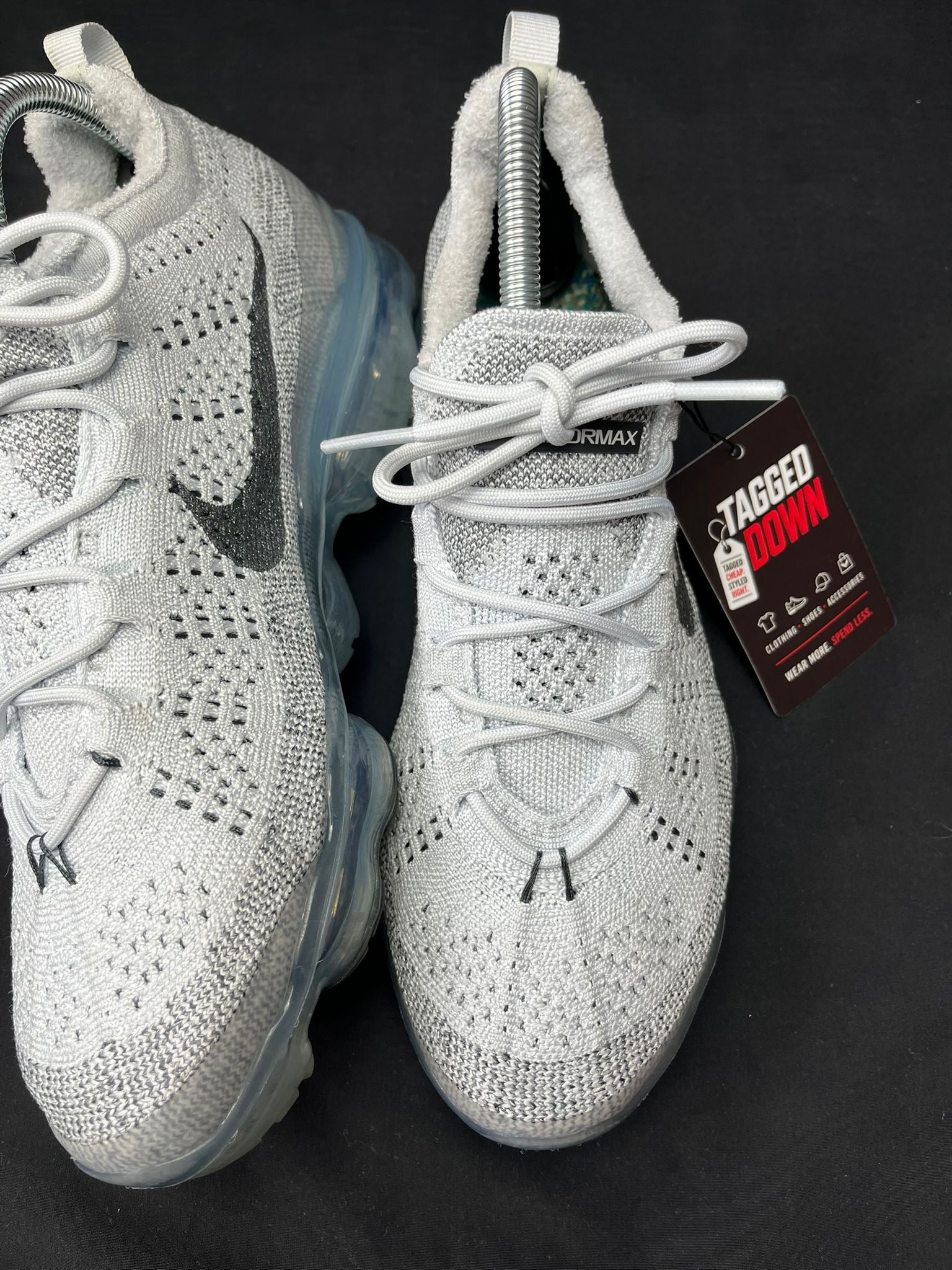 Nike Air Vapormax Flyknit Grey Trainers