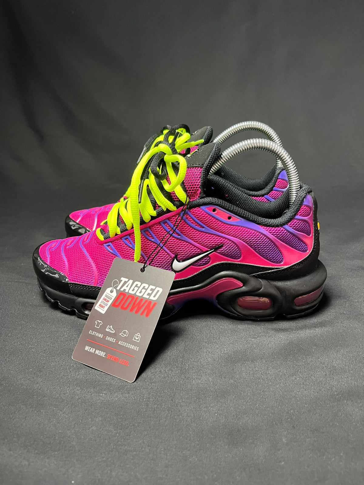 Nike Air Max Plus TN Hyper Pink Purple Volt