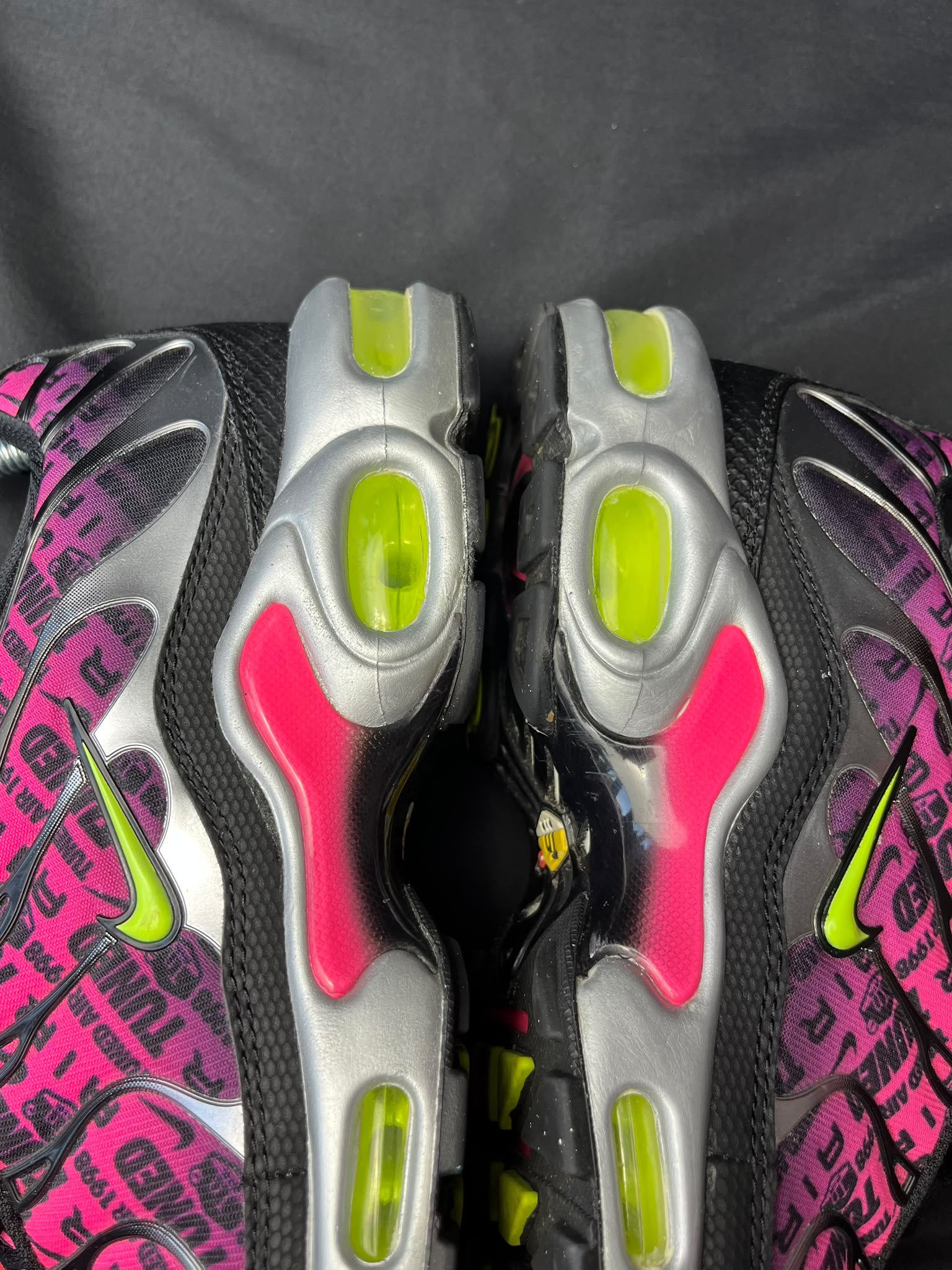 Nike Air Max Plus TN Pink Graphic Trainers