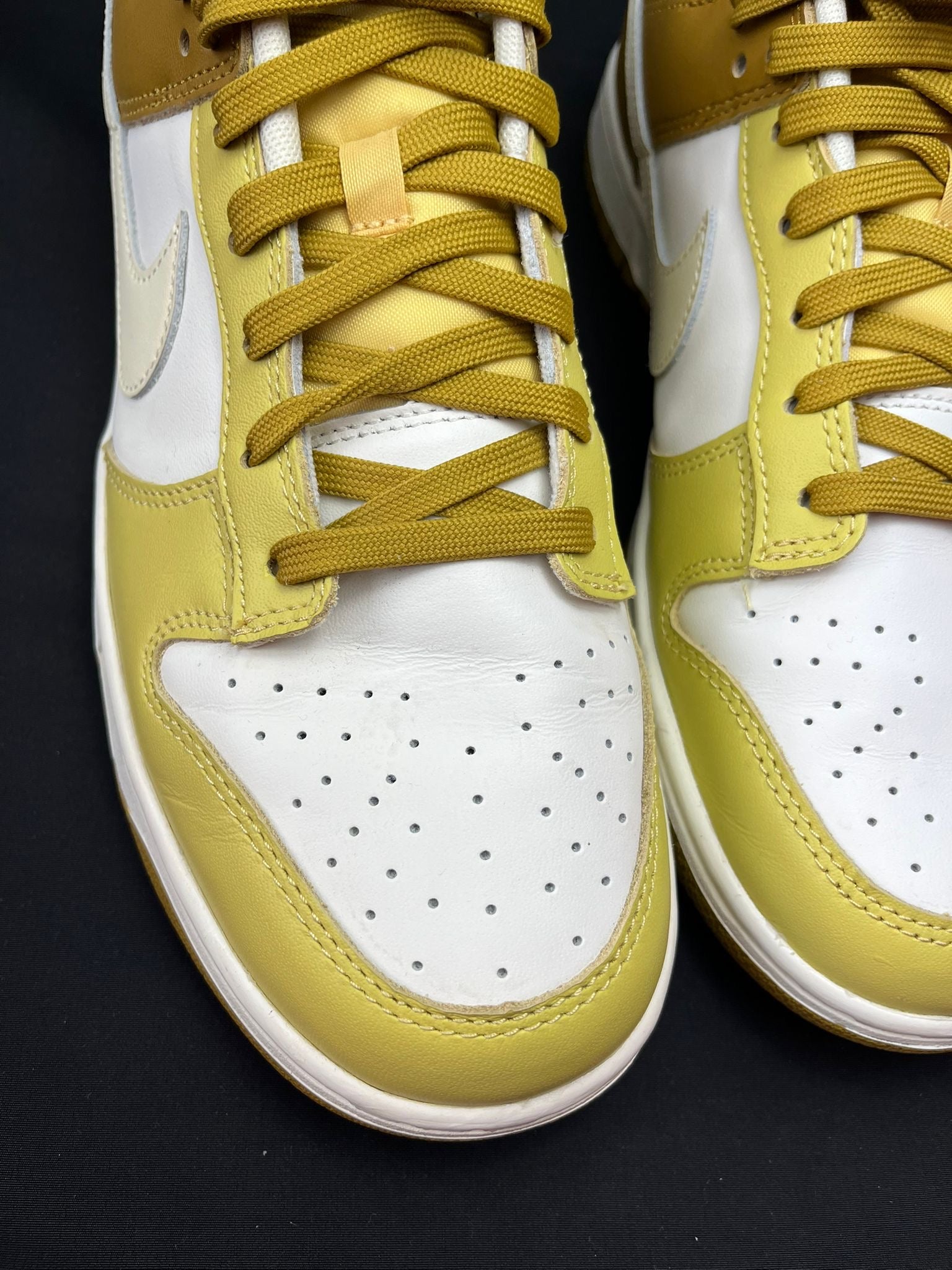 Nike Dunk Low Yellow White Trainers