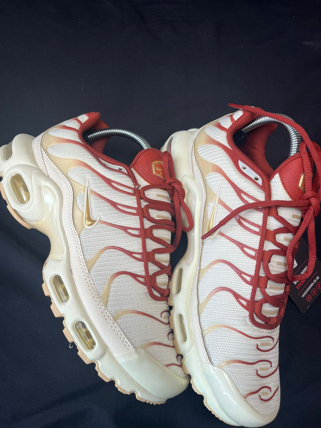 Nike Air Max Plus Cream Red