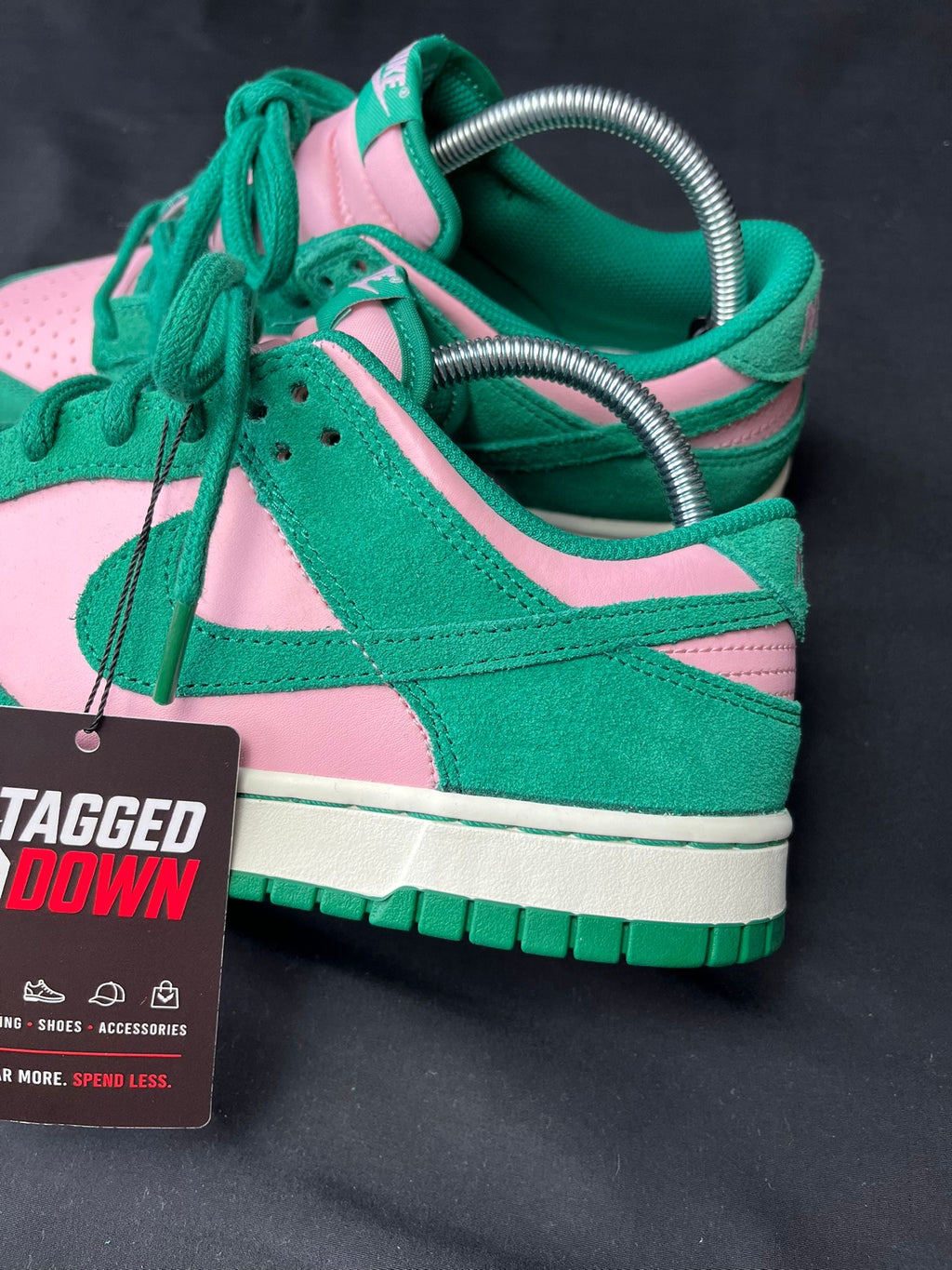 Nike Dunk Low Active Fuchsia Trainers