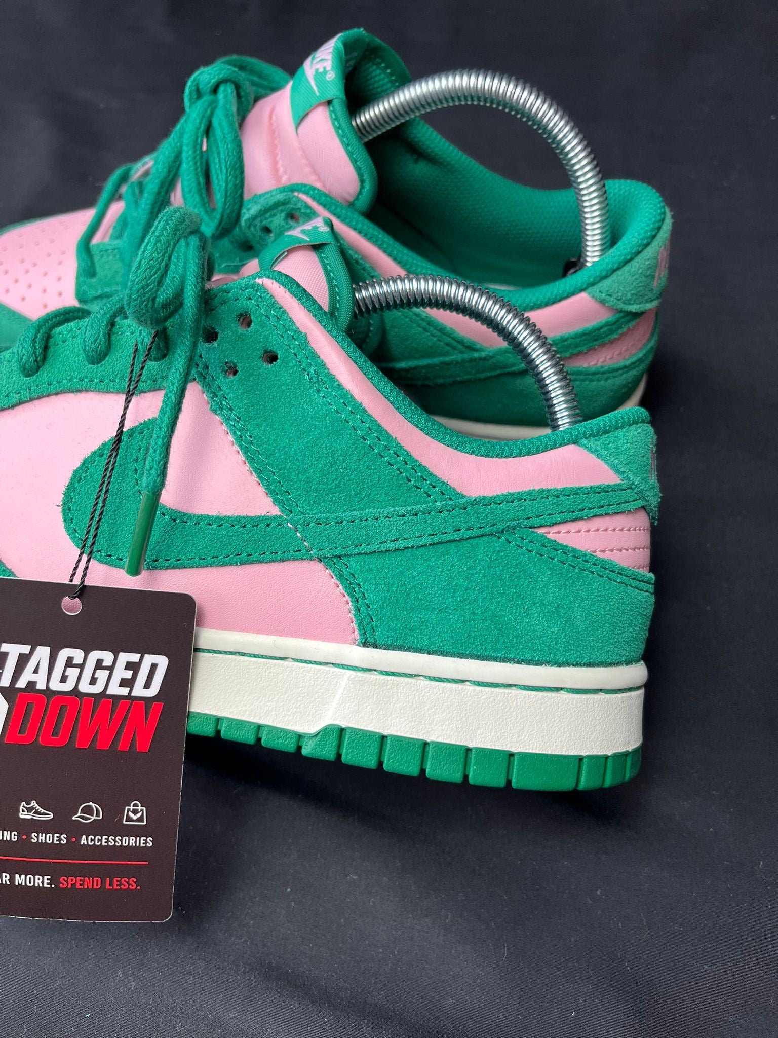 Nike Dunk Low Active Fuchsia Trainers