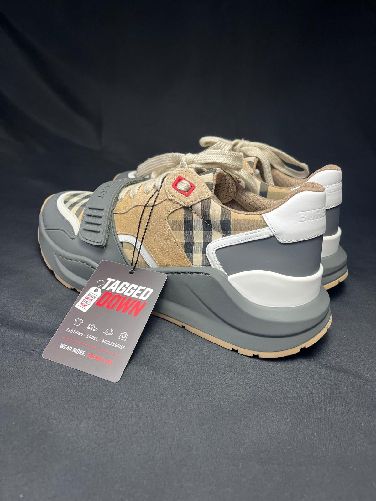 Women’s Burberry Vintage Check Leather Trainers – Grey/Beige