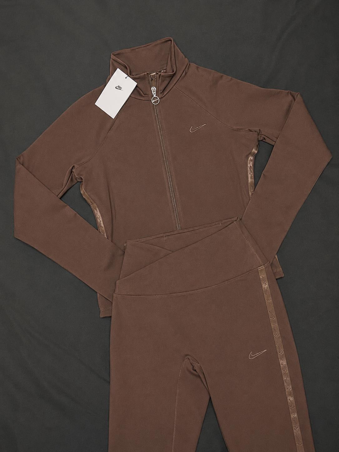 Nike Women’s Brown Jacket & Leggings Set