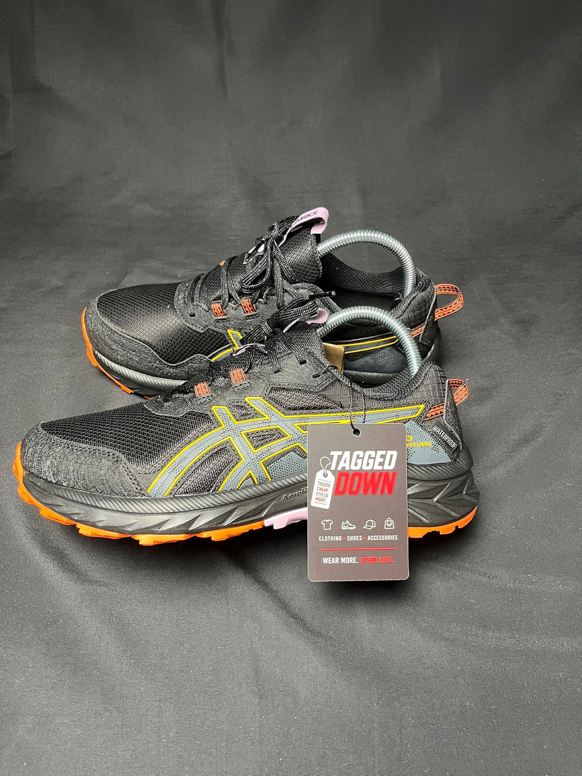 ASICS Venture