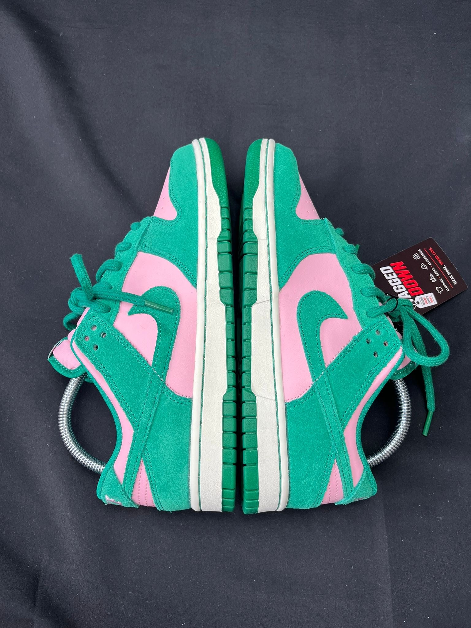 Nike Dunk Low Active Fuchsia Trainers