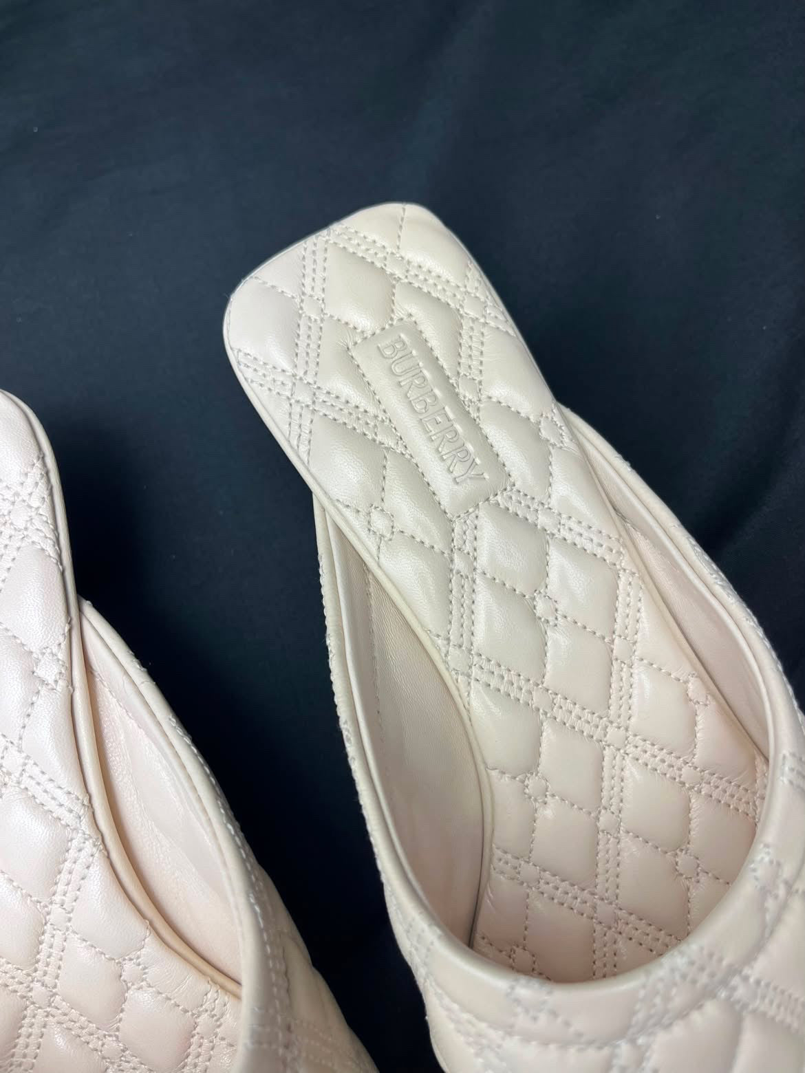 Burberry Quilted Leather Mule Heels – Cream