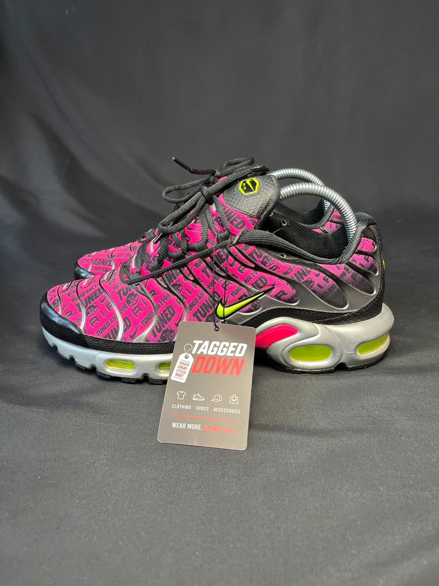 Nike Air Max Plus TN Pink Graphic Trainers