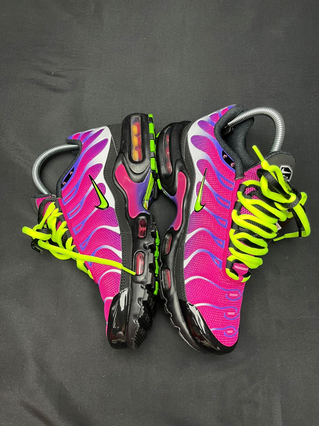 Nike Air Max Plus TN Hyper Pink Purple Volt
