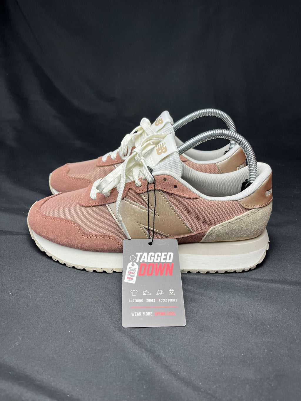 New Balance Pink/Cream Women’s Trainers