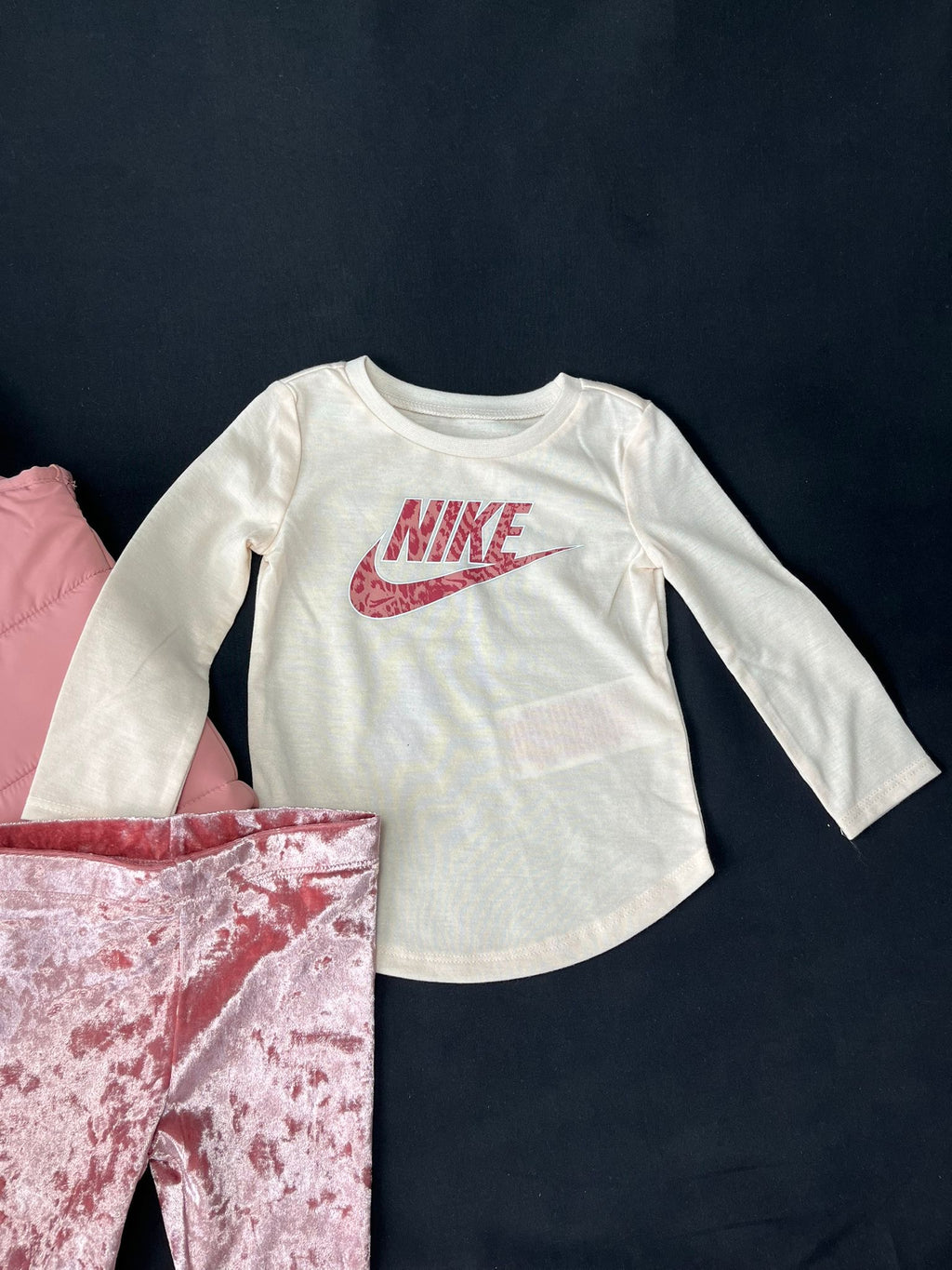 Girls Nike Pink 3 Piece Set
