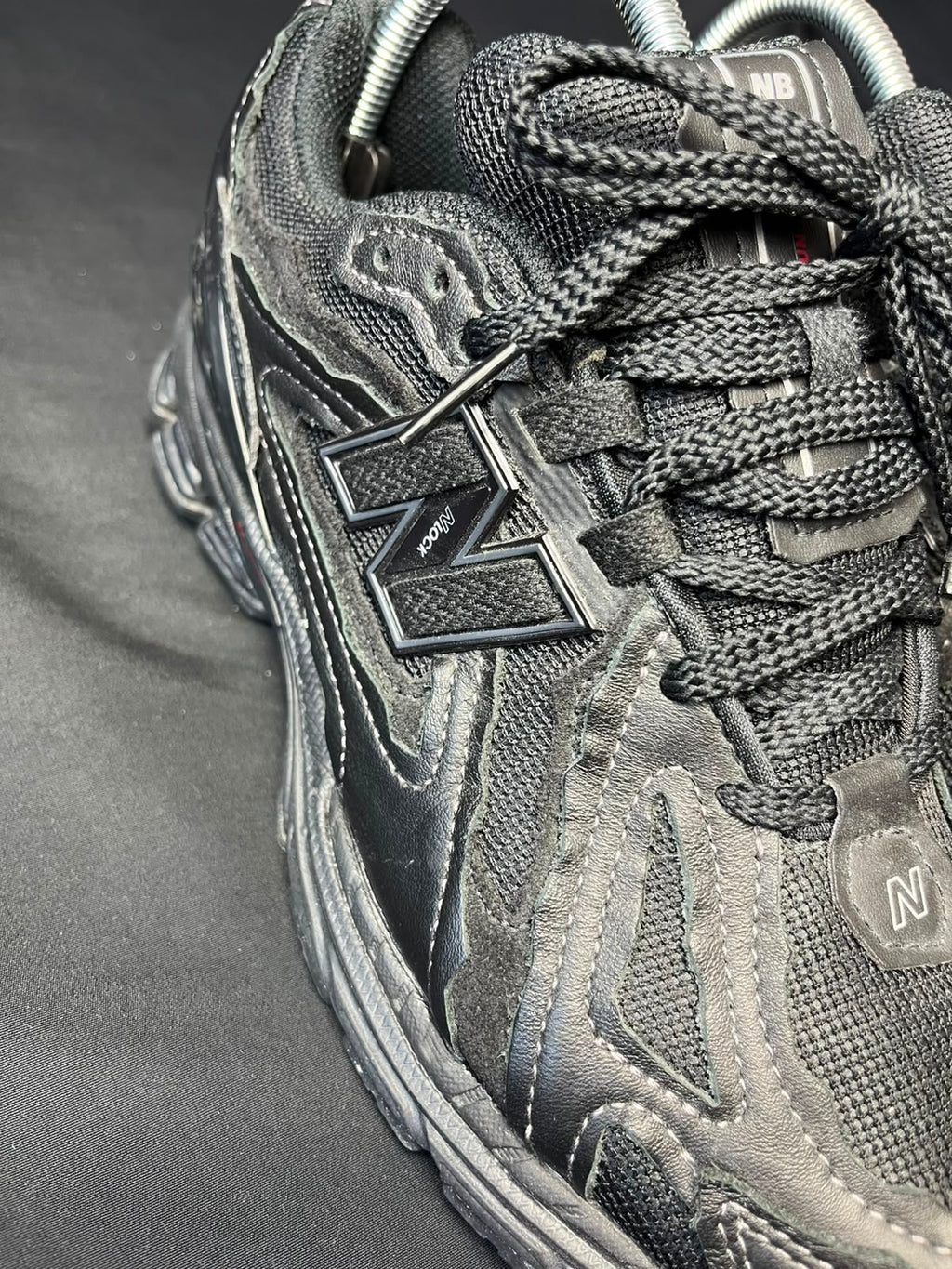New Balance 1906D Trainers – Triple Black