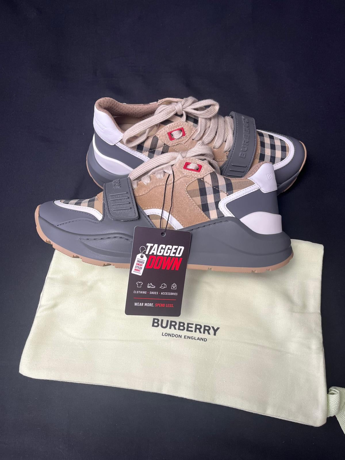 Women’s Burberry Vintage Check Leather Trainers – Grey/Beige