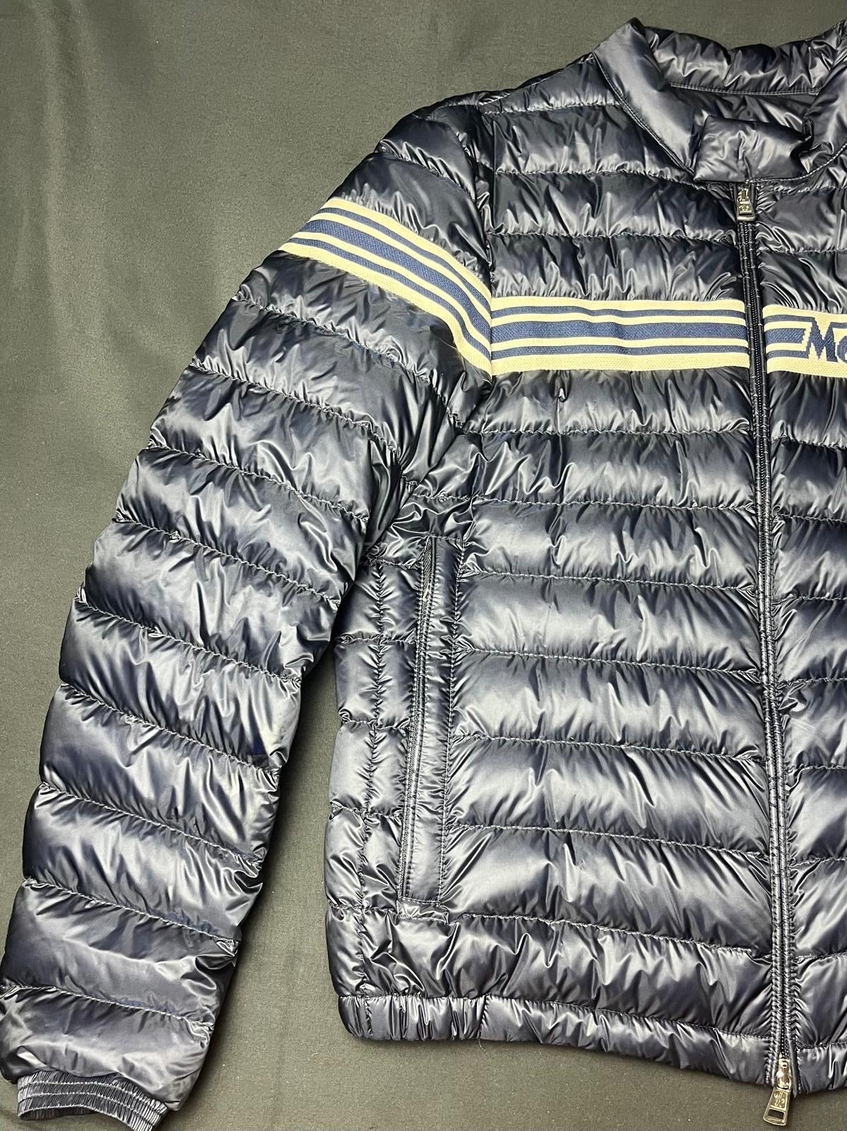 Moncler Renald Lightweight Down Jacket – Navy