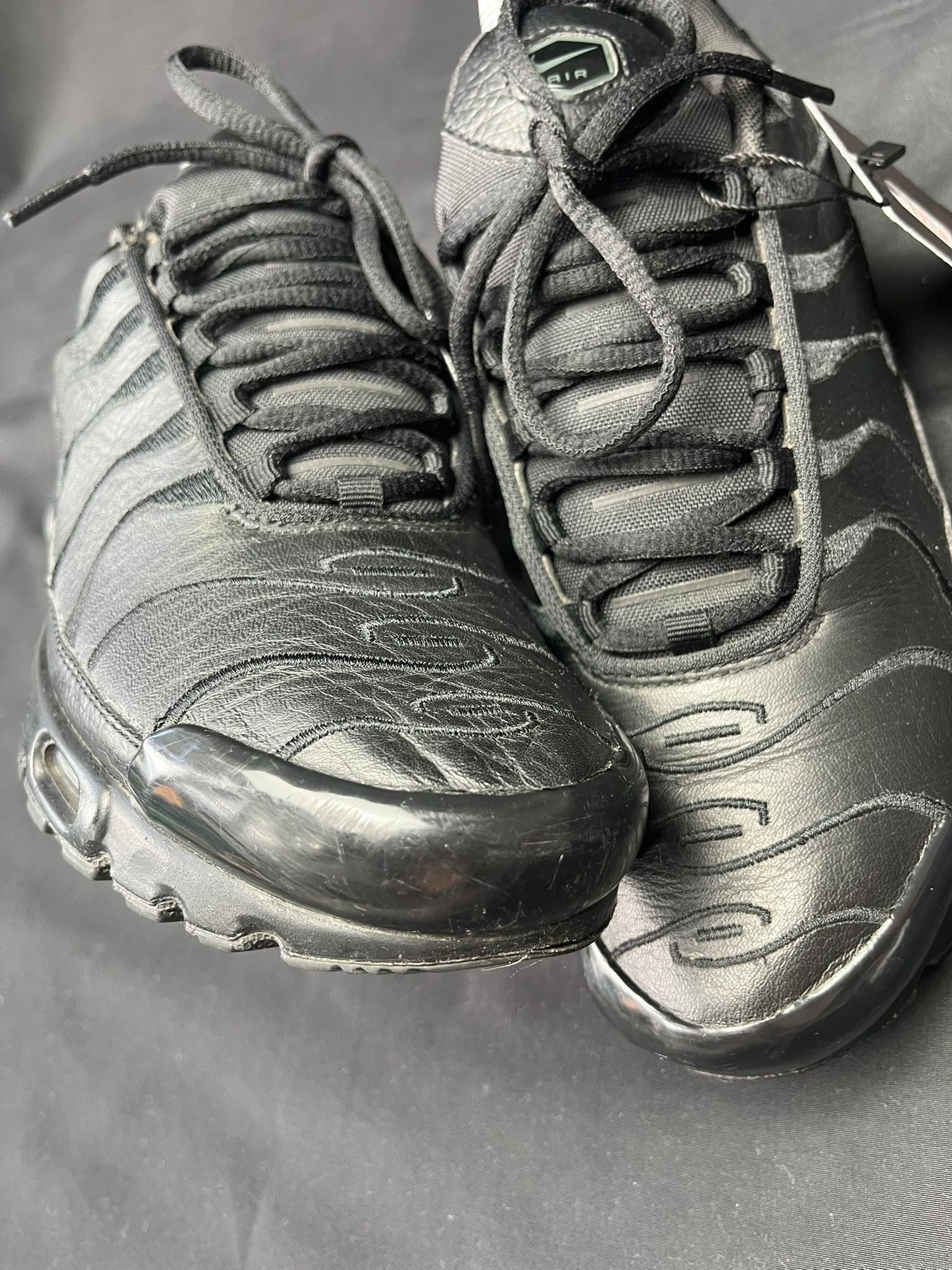 Nike Air Max Plus TN Triple Black Leather