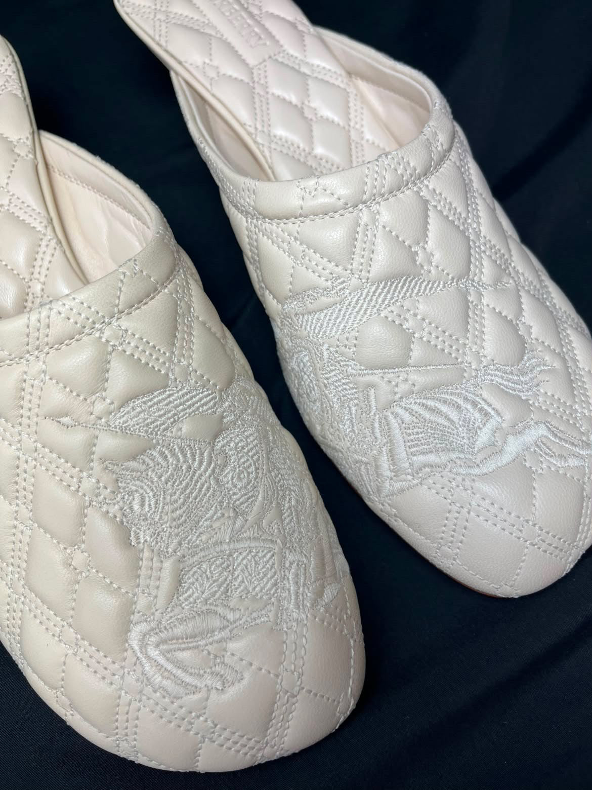 Burberry Quilted Leather Mule Heels – Cream