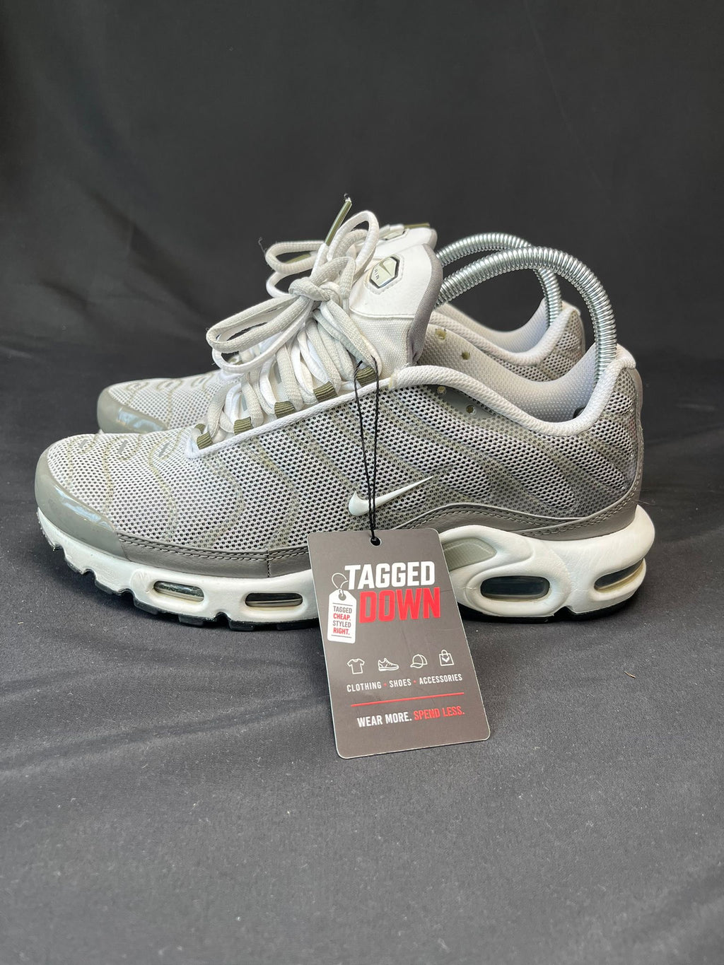Nike Air Max Plus Light Grey Green