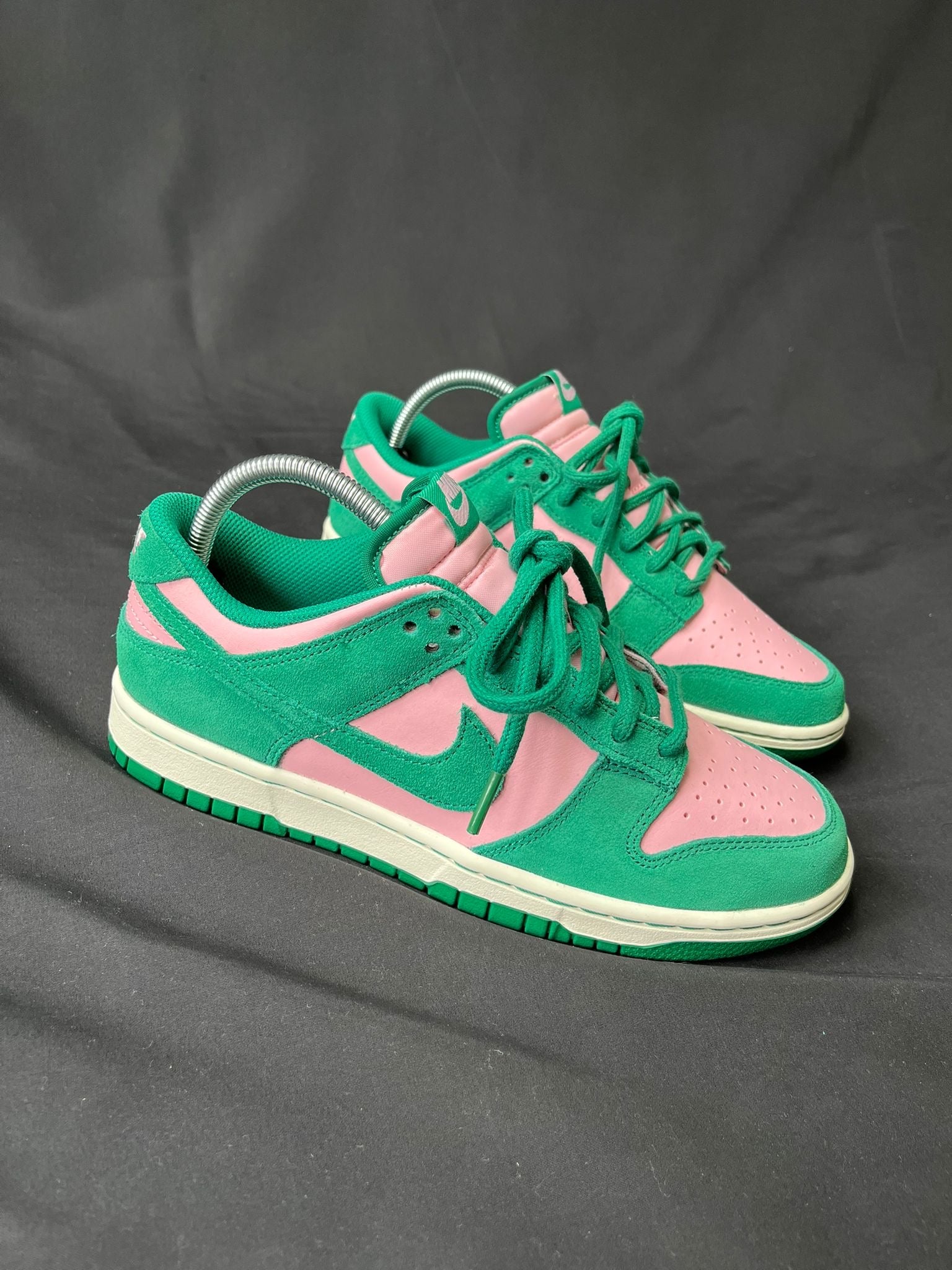 Nike Dunk Low Active Fuchsia Trainers