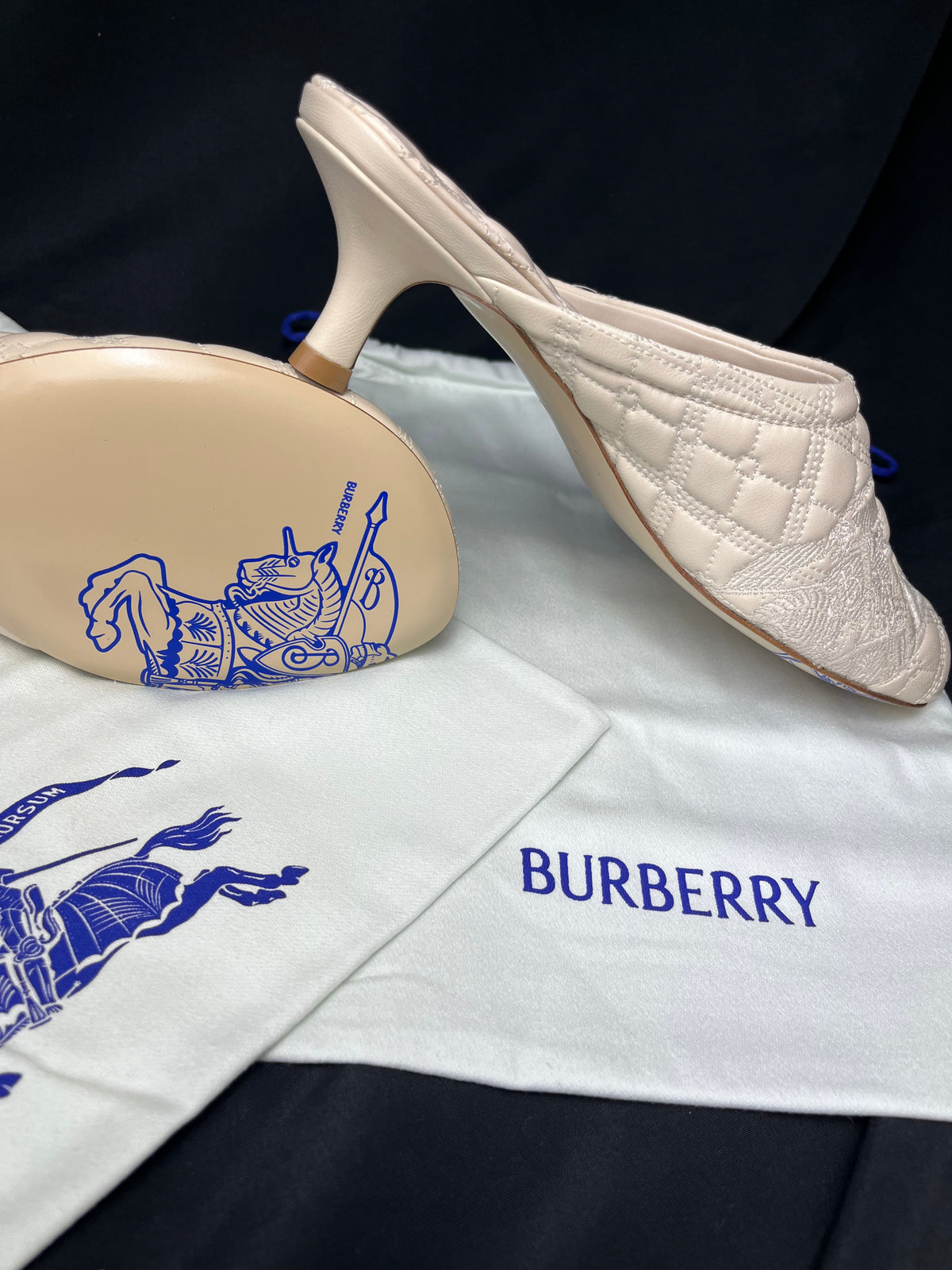 Burberry Quilted Leather Mule Heels in Cream. Brand new with Burberry dust bags and damaged box.