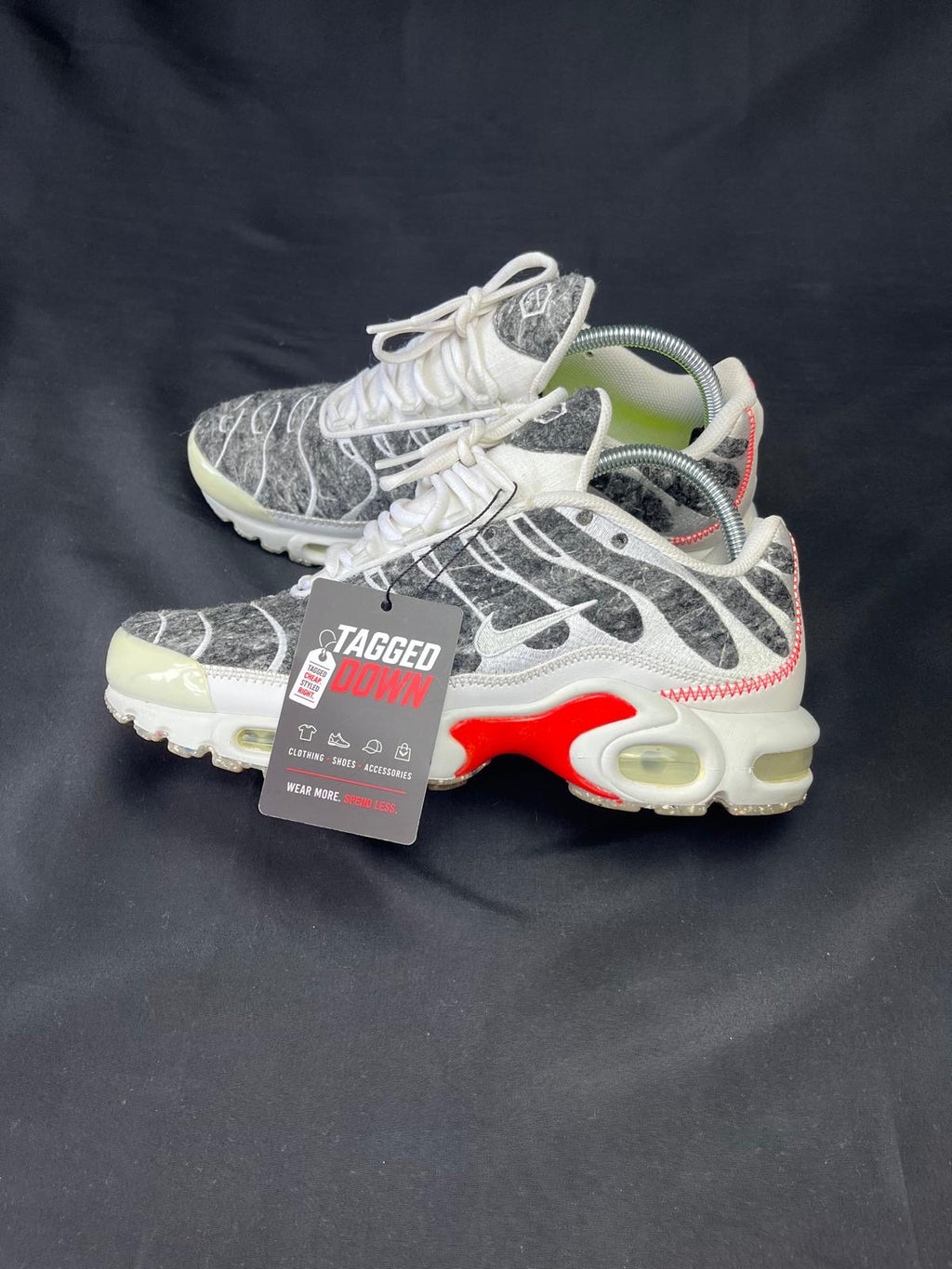 Nike Air Max Plus TN Grey White Red trainers UK Size 7
